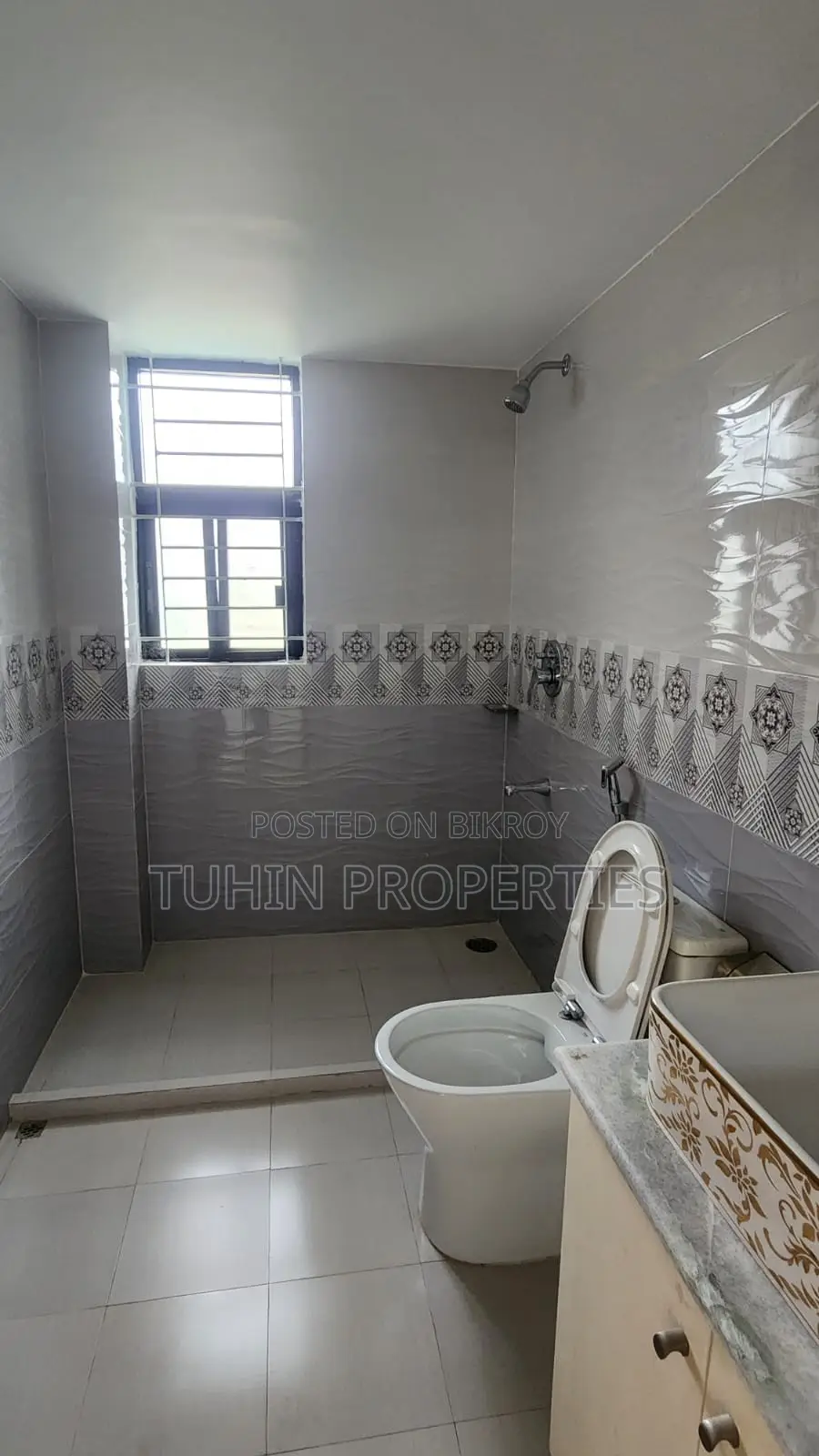 3-bedroom Apartment in Bashundhara for sale