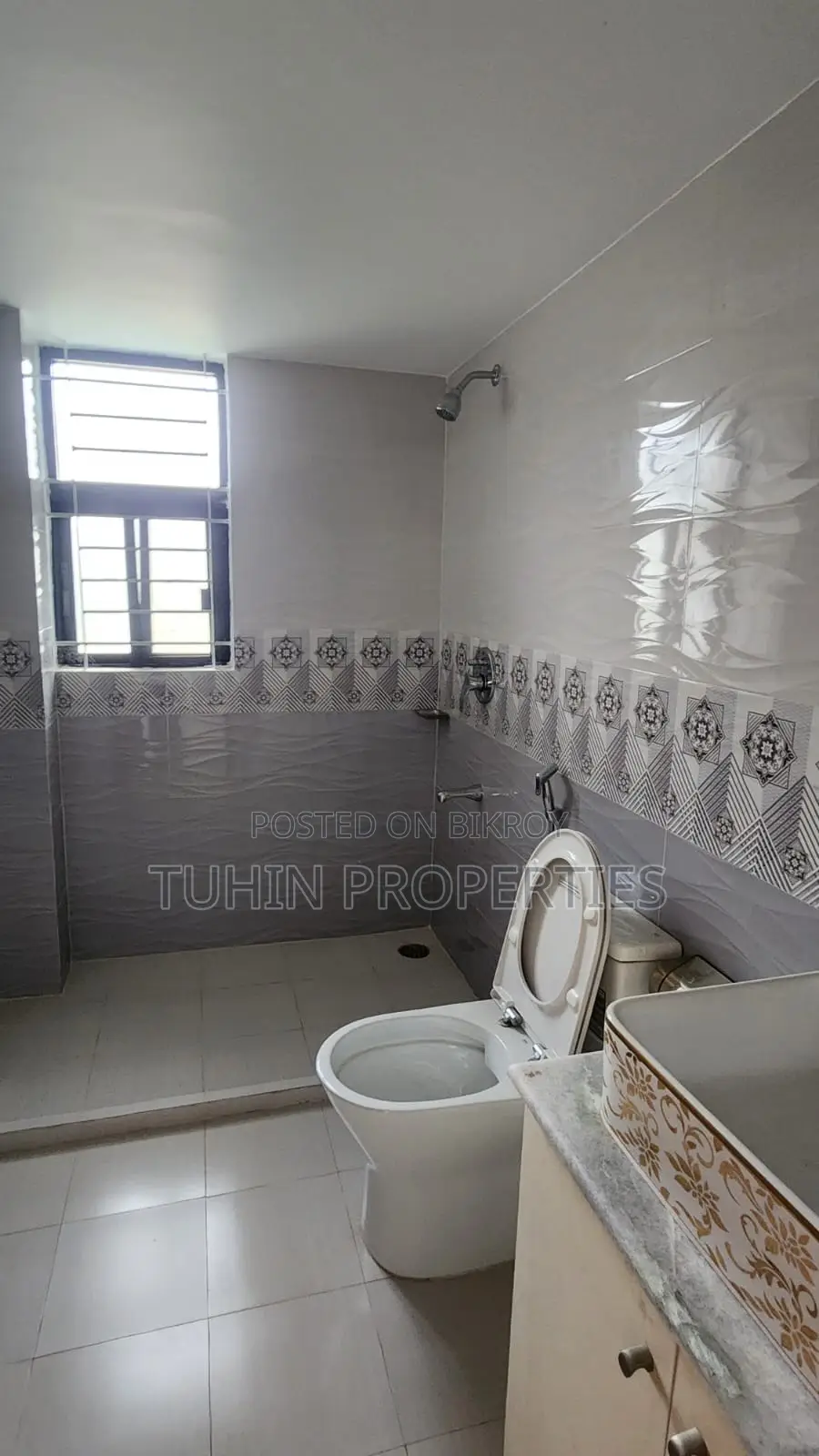 3-bedroom Apartment in Bashundhara for sale