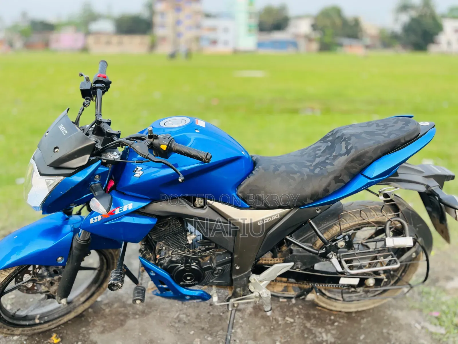 সুজুকি জিক্সার মনোটোন ২০২৫ নীল