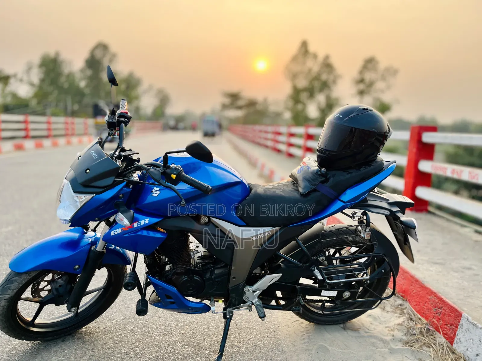সুজুকি জিক্সার মনোটোন ২০২৫ নীল