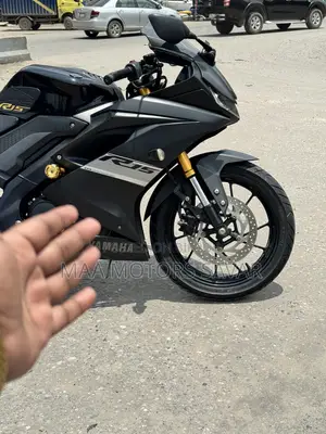 Yamaha R15 V3 2022 Black