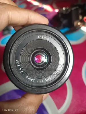Canon 24mm 2.8