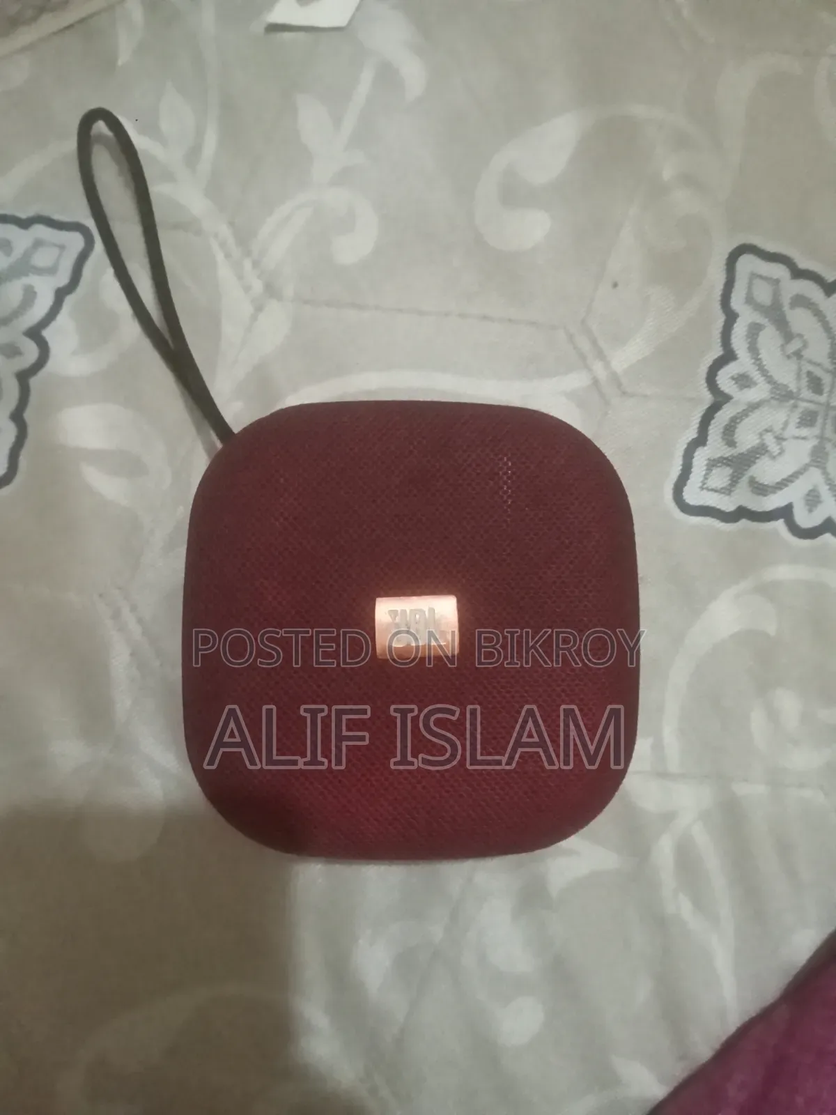 জেবিএল স্পিকার