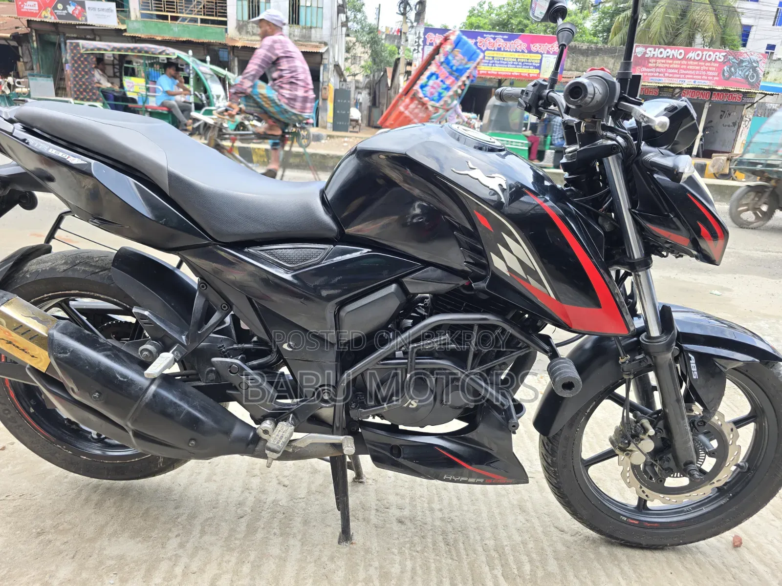 TVS Apache RTR 160 4V 2022 Black