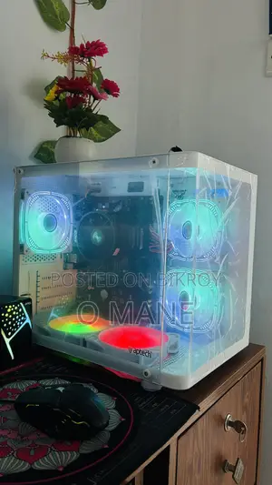 Desktop Computer Gigabyte 16GB AMD Ryzen 7 SSD 512GB