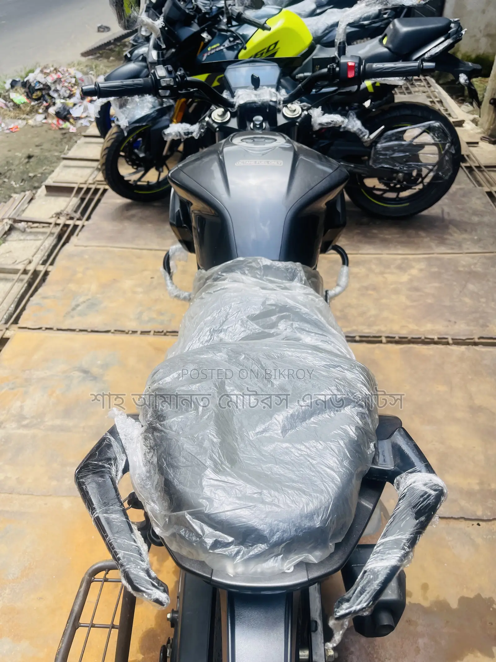 Hero Xtreme 125R 2025 Black