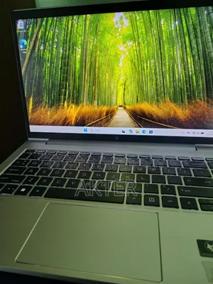 Laptop HP EliteBook 645 G9 16GB AMD Ryzen 5 HDD+SSD 512GB