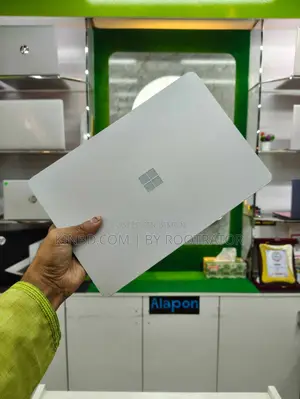 Laptop Microsoft Surface Laptop SE 8GB Intel Celeron SSD 128GB