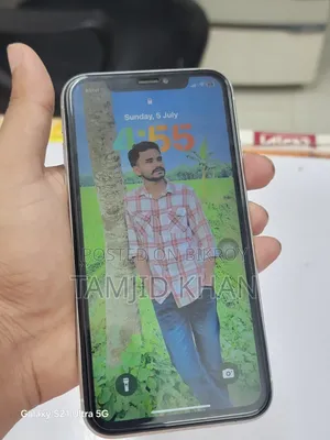 Apple iPhone XR 64 GB White