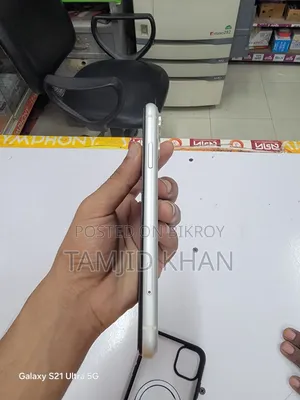 Apple iPhone XR 64 GB White
