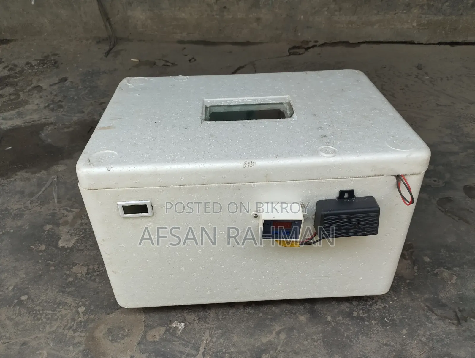 Egg Hatching Machine