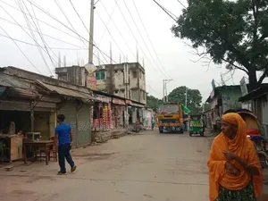 Land for Sale in Gazipur Chowrasta.