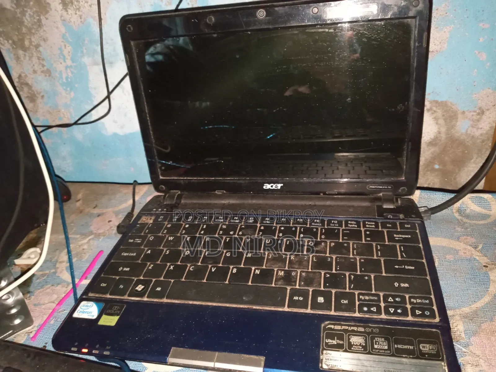 Laptop Acer Aspire One 4GB Intel Pentium HDD 256GB