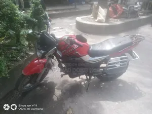 Honda 2015 Red