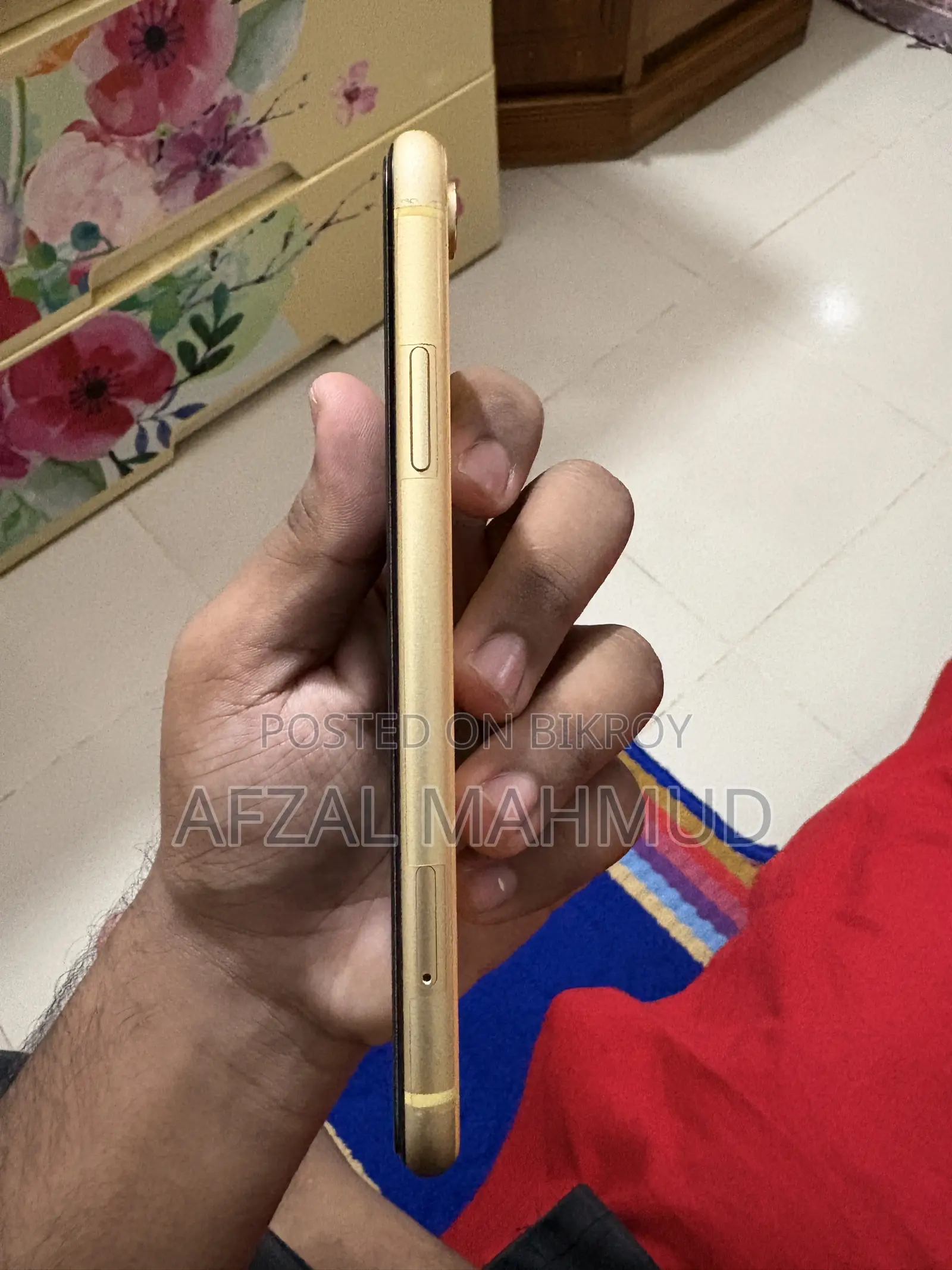 Apple iPhone XR 64 GB Yellow
