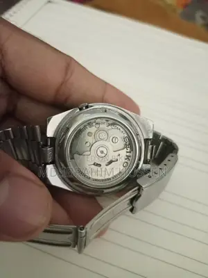 Seiko 5 ঘড়ি