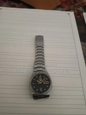 Seiko 5 ঘড়ি