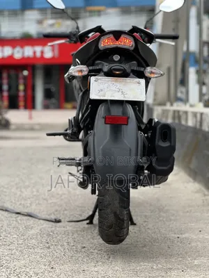 New TVS Apache RTR 160 4V Fi 2024 Black