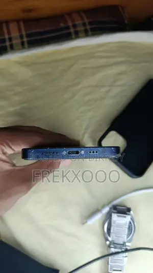 অ্যাপল আইফোন ১২ ৬৪ জিবি ব্লু