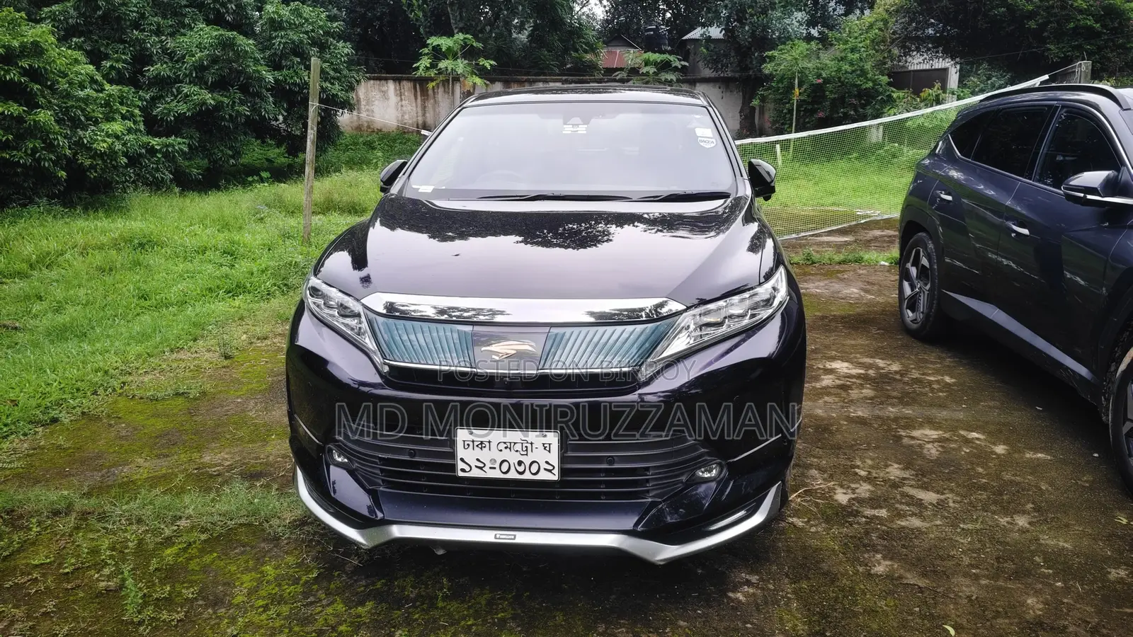 Toyota Harrier 2.0 2017 Black