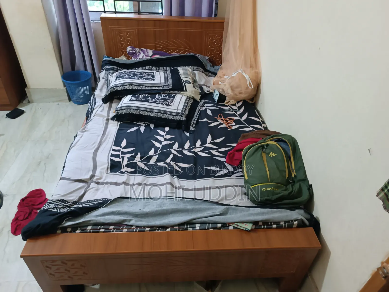Single bed