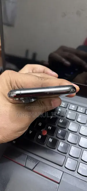 অ্যাপল আইফোন এক্সএস ৬৪ জিবি ব্ল্যাক