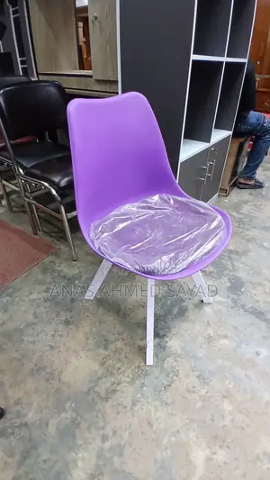 Attractive and Premium Quality Tulip Chair