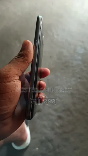 Samsung Galaxy J3 16 GB Black