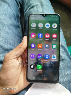 Samsung Galaxy A30 64 GB Black