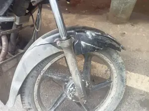 টিভিএস মেট্রো ২০১১ কালো