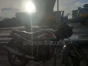 টিভিএস মেট্রো ২০১১ কালো