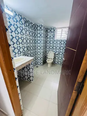 4bdrm Apartment in Basundhara for sale