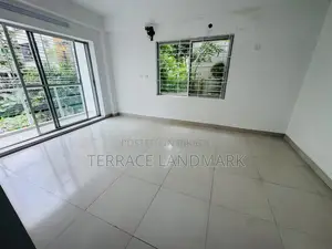 4bdrm Apartment in Basundhara for sale