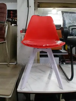Attractive and Premium Quality Tulip Chair