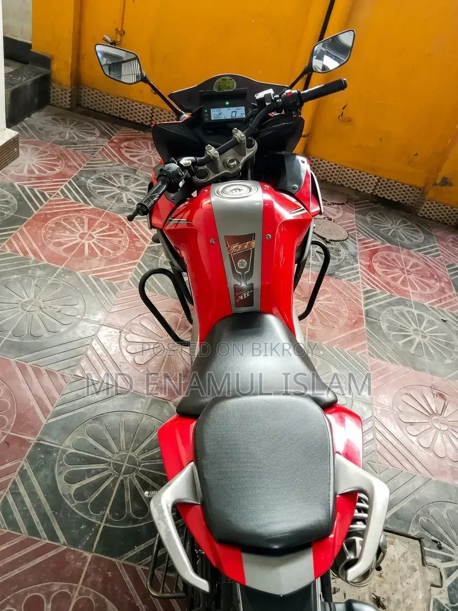 Yamaha YZF-R 2021 Red