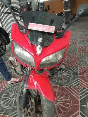 Yamaha YZF-R 2021 Red