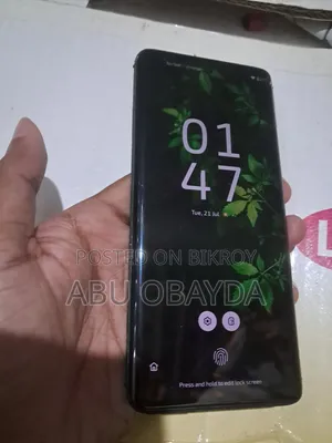 মটোরোলা এজ ৪০ নিও ২৫৬ জিবি সাদা