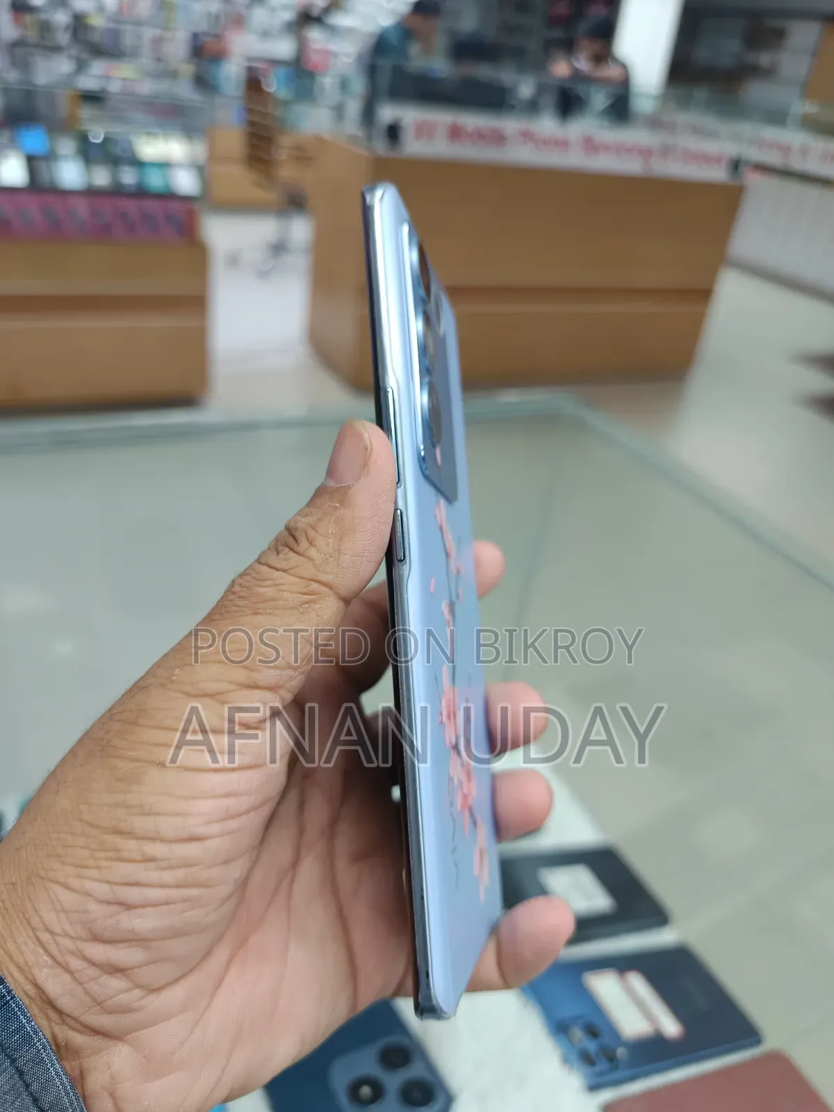Vivo V27 128 GB