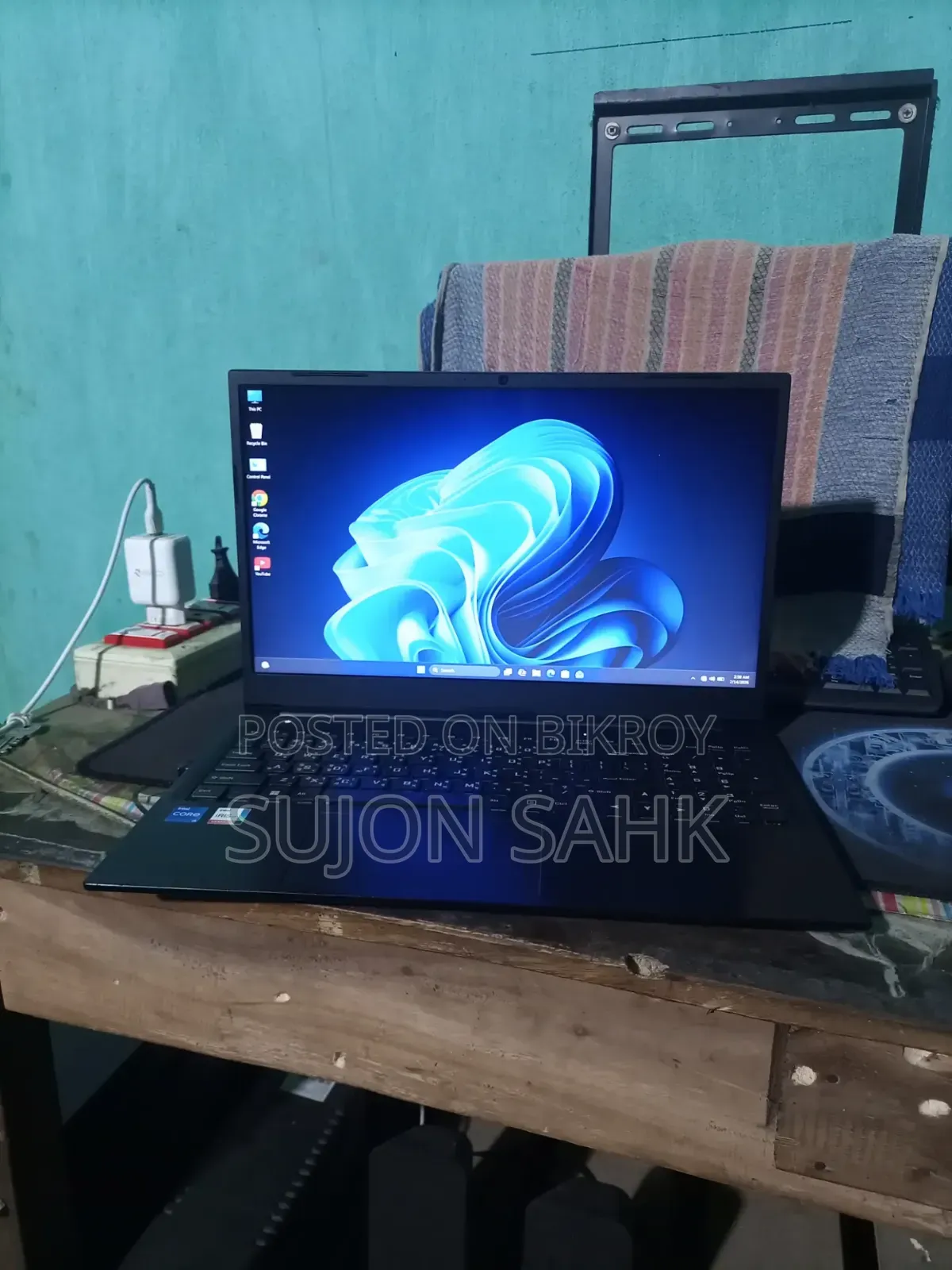 ল্যাপটপ ৮জিবি ইন্টেল কোর আই৫ এসএসডি ৫১২জিবি