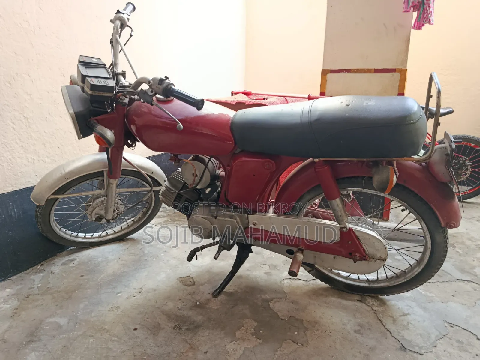 Yamaha 1996 Red