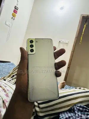 Samsung Galaxy S21+ 5G 128 GB Silver