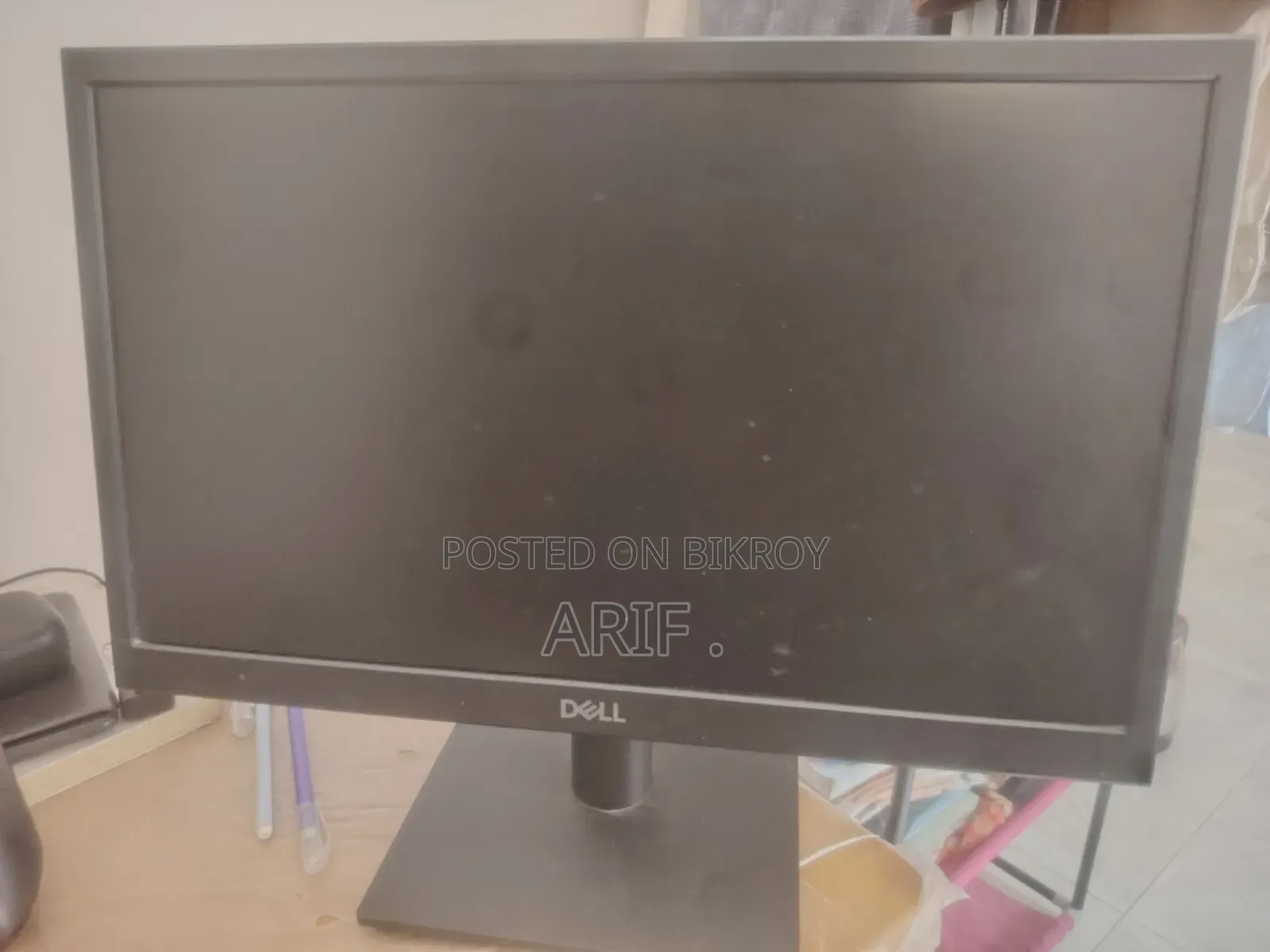 19 Inch Monitor