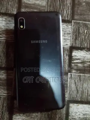 Samsung A10 32 GB Black