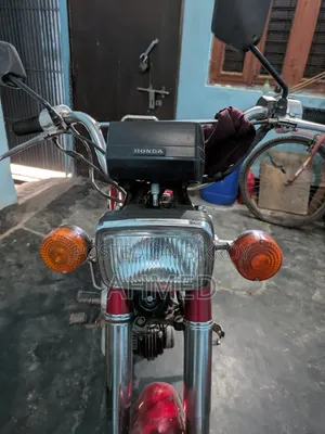 Honda 1988 Red