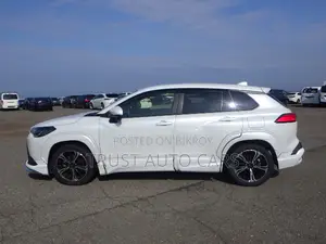 Toyota Corolla Cross 2022 Pearl