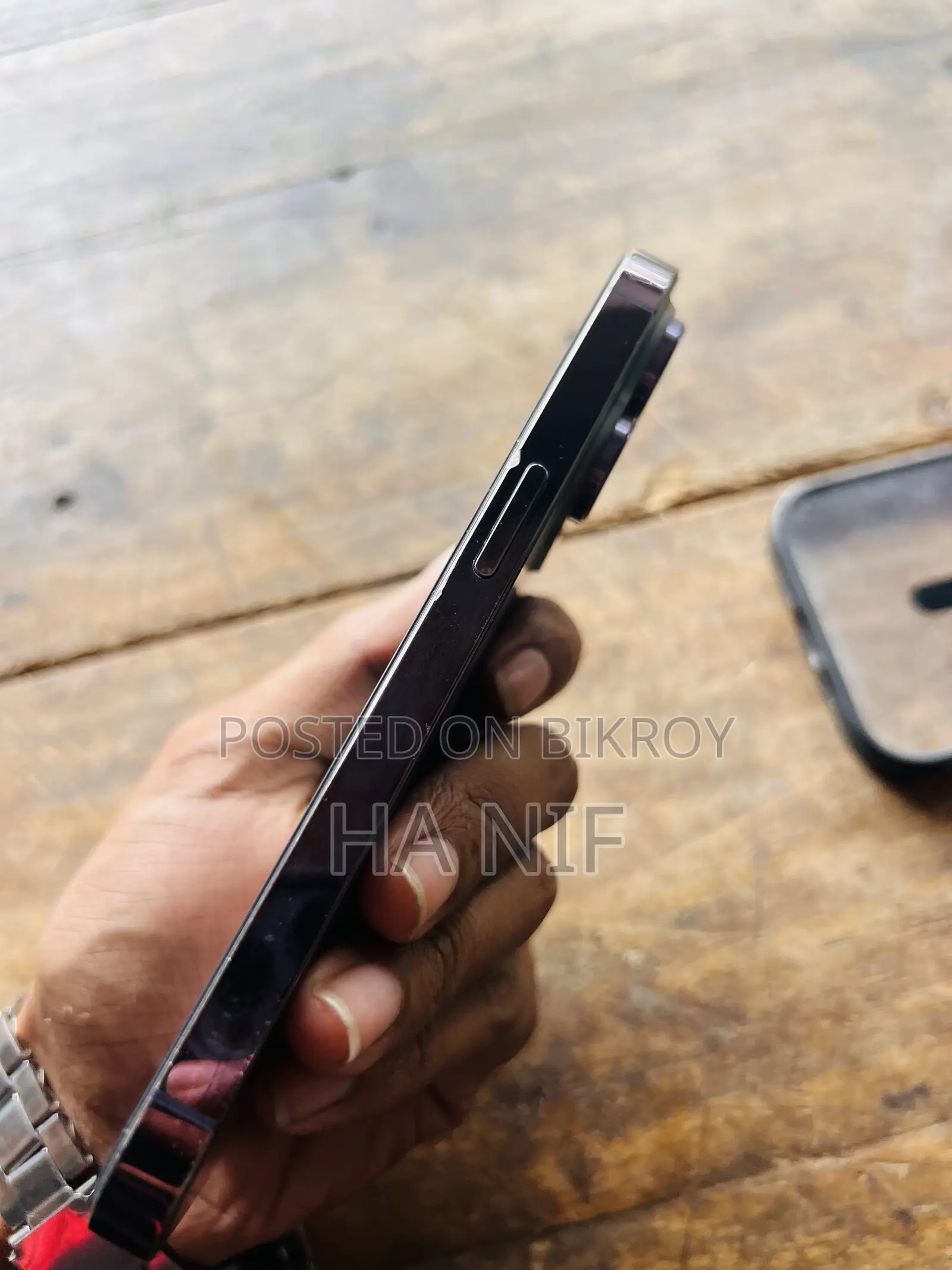 অ্যাপল আইফোন ১৪ প্রো ২৫৬ জিবি পার্পল