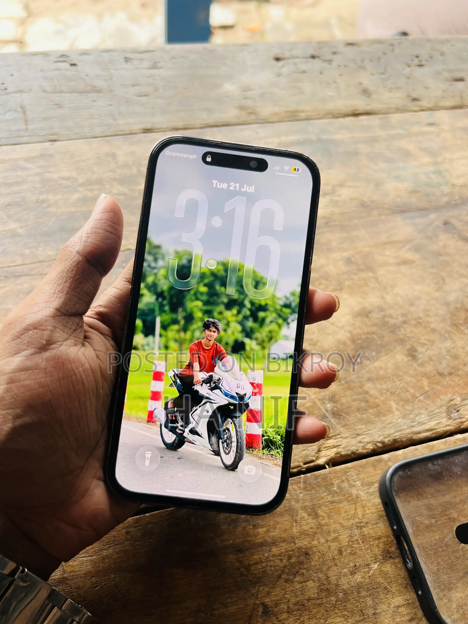 অ্যাপল আইফোন ১৪ প্রো ২৫৬ জিবি পার্পল