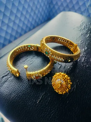 Bangles Ring