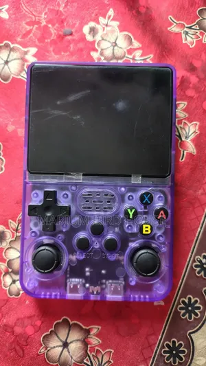 Retro Game Console