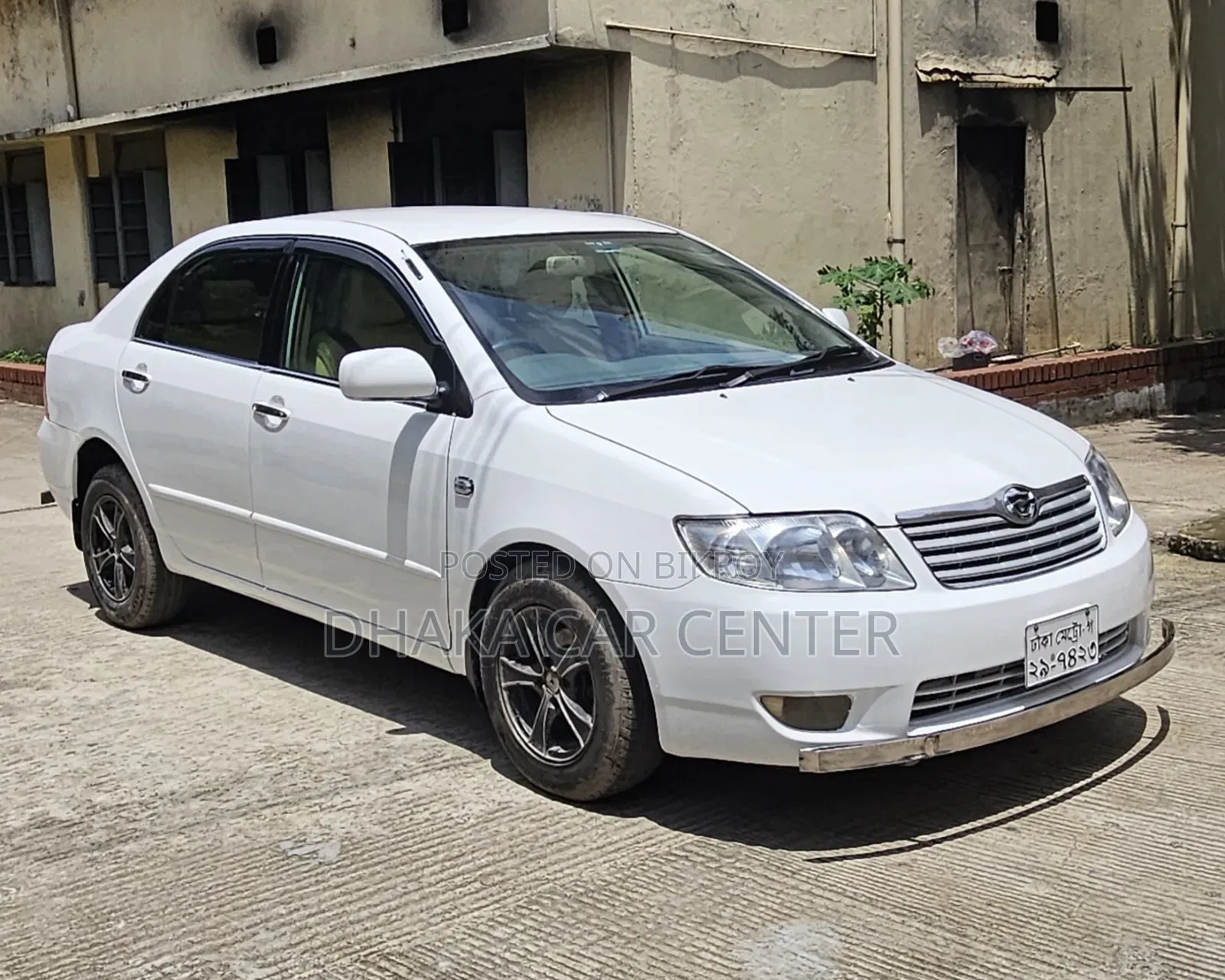 Toyota Corolla 2005 White